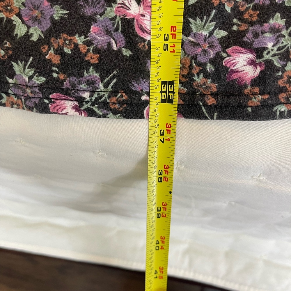 Coco Blue Women's Floral Button Front Midi Skirt Size Small - Picture 7 of 7